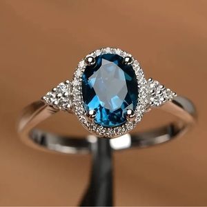 Beautiful Oval Sapphire Blue Zircon Ring
